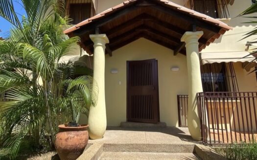 Casa urbanizacion         Jorge coll
