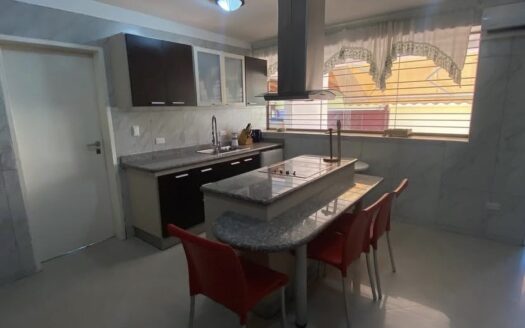 Casa urbanizacion         Jorge coll